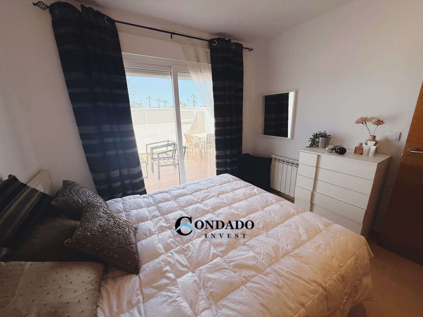 Leilighet til salgs i Condado de Alhama med svømmebasseng garasje - € 129 995 (Ref: 9778669)