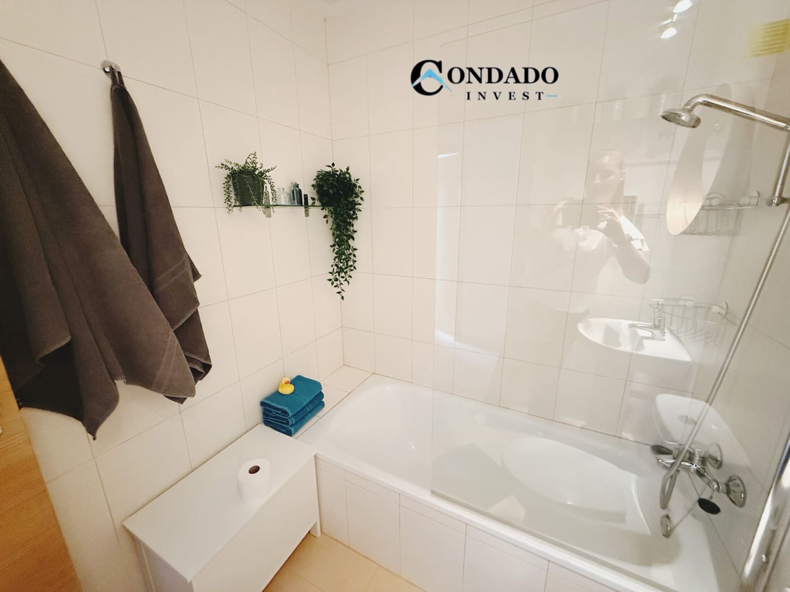 3 bedroom Apartment for sale in Condado de Alhama with pool - € 125,000 (Ref: 9819944)