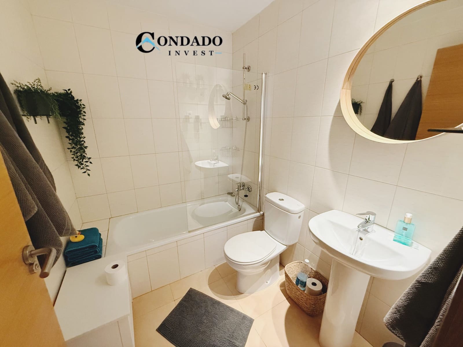 3 bedroom Apartment for sale in Condado de Alhama with pool - € 125,000 (Ref: 9819944)
