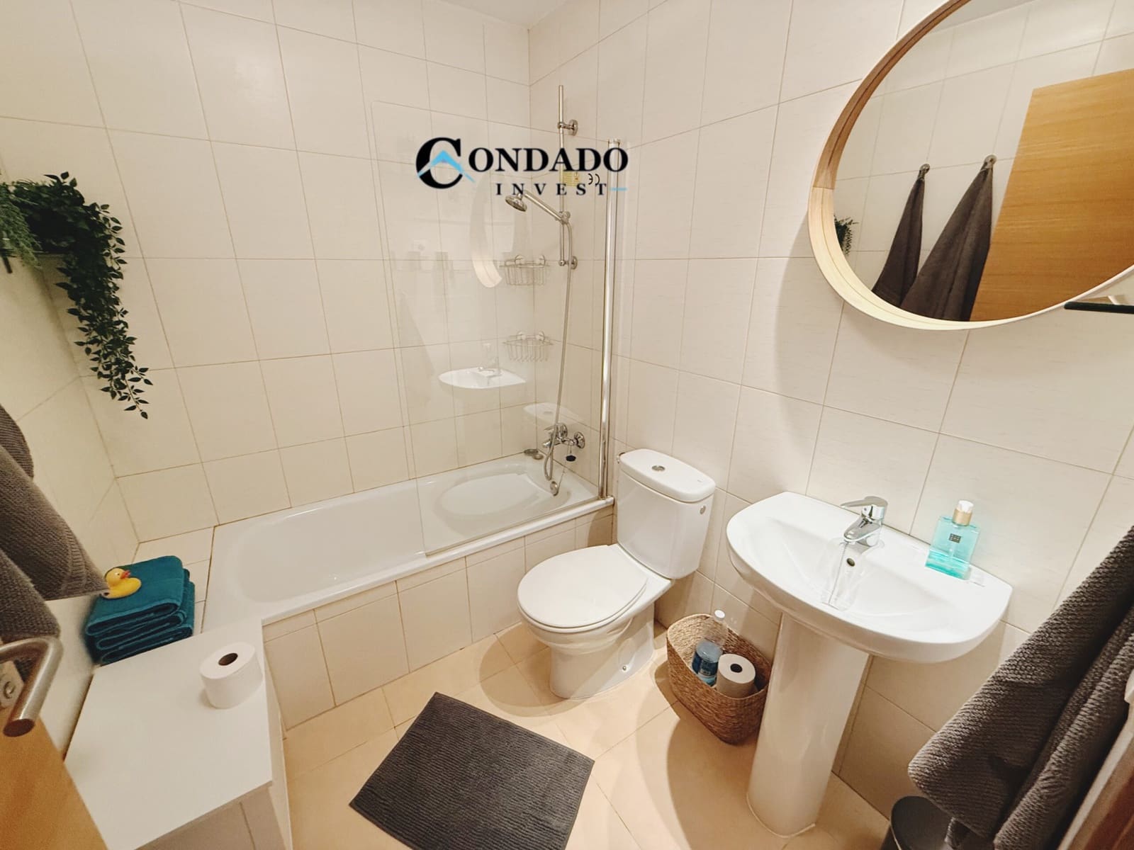 3 bedroom Apartment for sale in Condado de Alhama with pool - € 125,000 (Ref: 9819944)