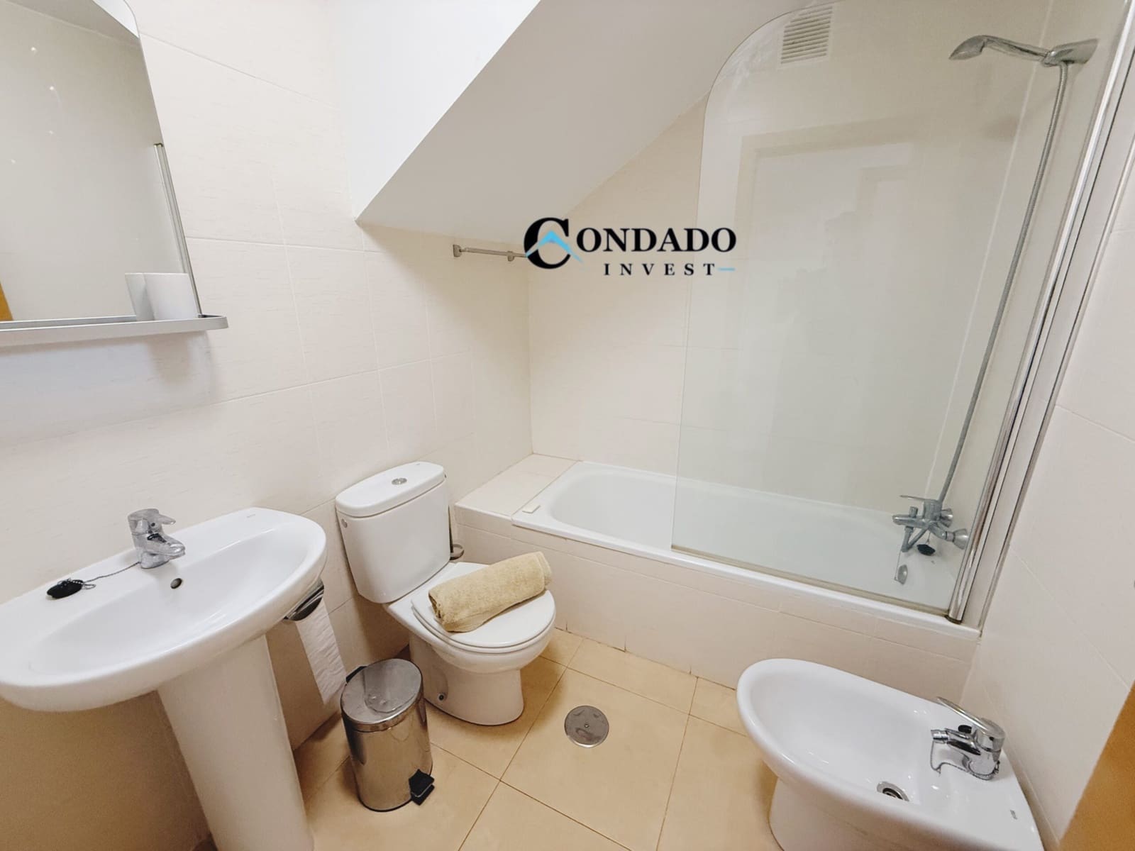 Apartment for sale in Alhama de Murcia with pool - € 112,000 (Ref: 9849044)