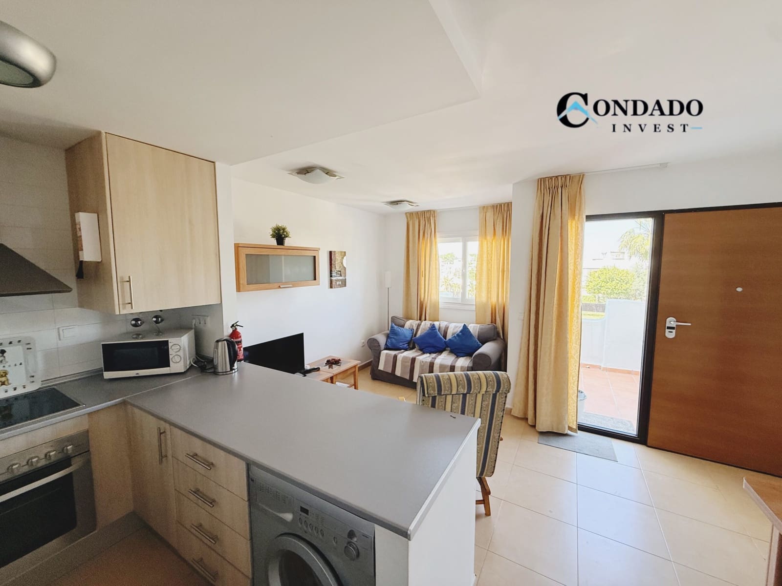 Apartment for sale in Alhama de Murcia with pool - € 112,000 (Ref: 9849044)