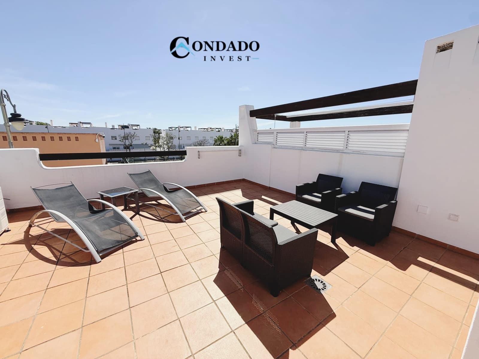 Apartment for sale in Alhama de Murcia with pool - € 112,000 (Ref: 9849044)