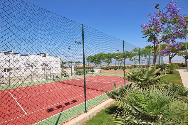 2 sovrum Lägenhet till salu i Condado de Alhama, Alhama de Murcia med pool - 120 000 € (Ref: 9900081)