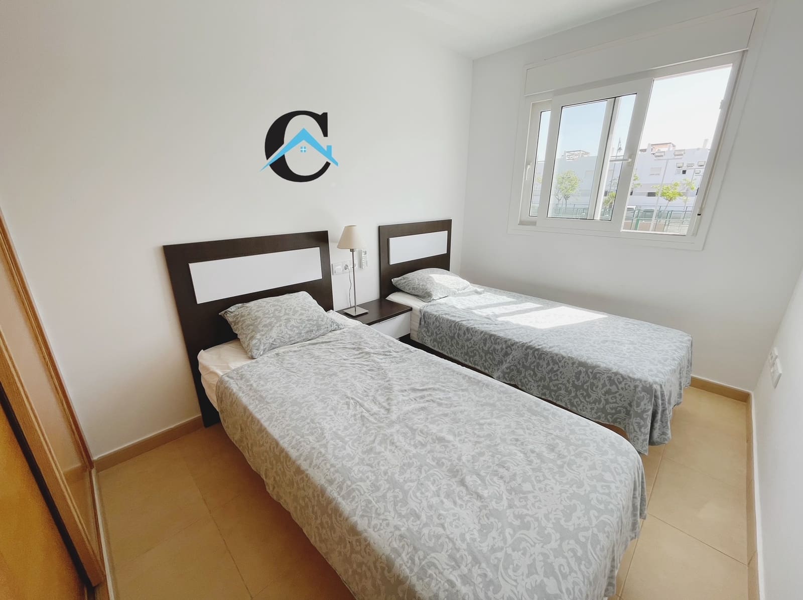 Leilighet til salgs i Condado de Alhama med svømmebasseng - € 117 000 (Ref: 9921706)