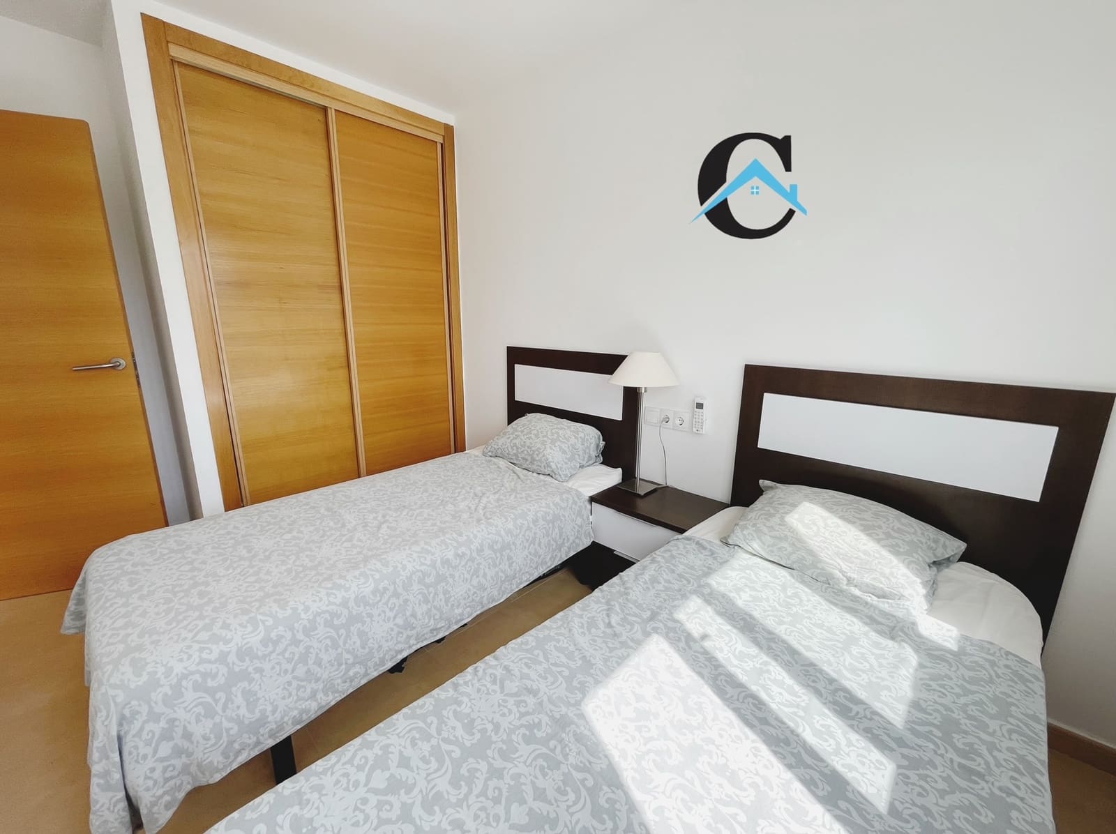 Leilighet til salgs i Condado de Alhama med svømmebasseng - € 117 000 (Ref: 9921706)