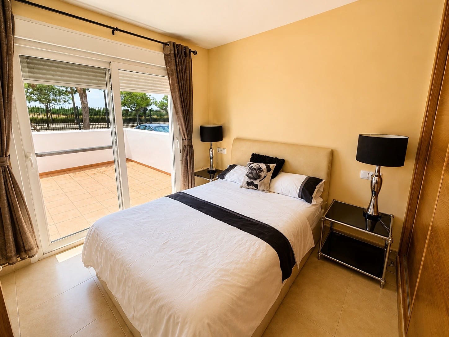 Leilighet til salgs i Condado de Alhama med svømmebasseng - € 126 000 (Ref: 9939374)