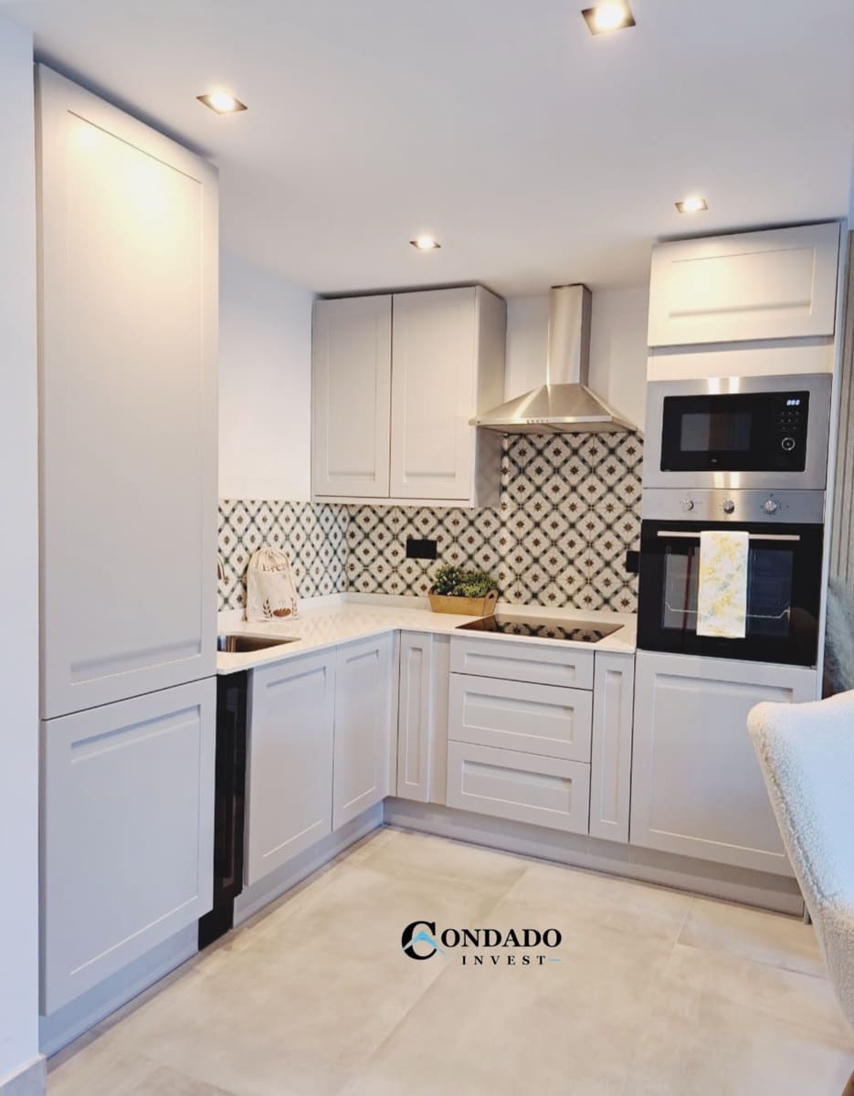 3 Zimmer Apartment zu verkaufen in Alhama de Murcia mit Pool Garage - 137.000 € (Ref: 9998098)