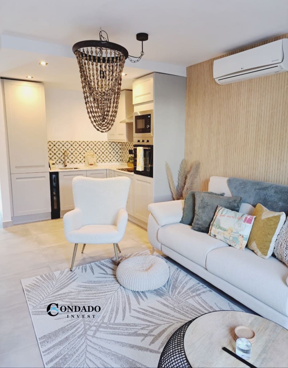3 Zimmer Apartment zu verkaufen in Alhama de Murcia mit Pool Garage - 137.000 € (Ref: 9998098)