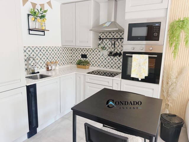 3 Zimmer Apartment zu verkaufen in Alhama de Murcia mit Pool Garage - 137.000 € (Ref: 9998098)