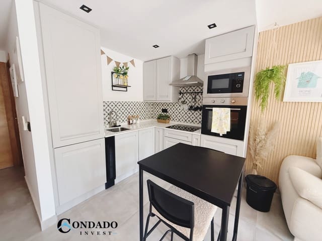 3 Zimmer Apartment zu verkaufen in Alhama de Murcia mit Pool Garage - 137.000 € (Ref: 9998098)