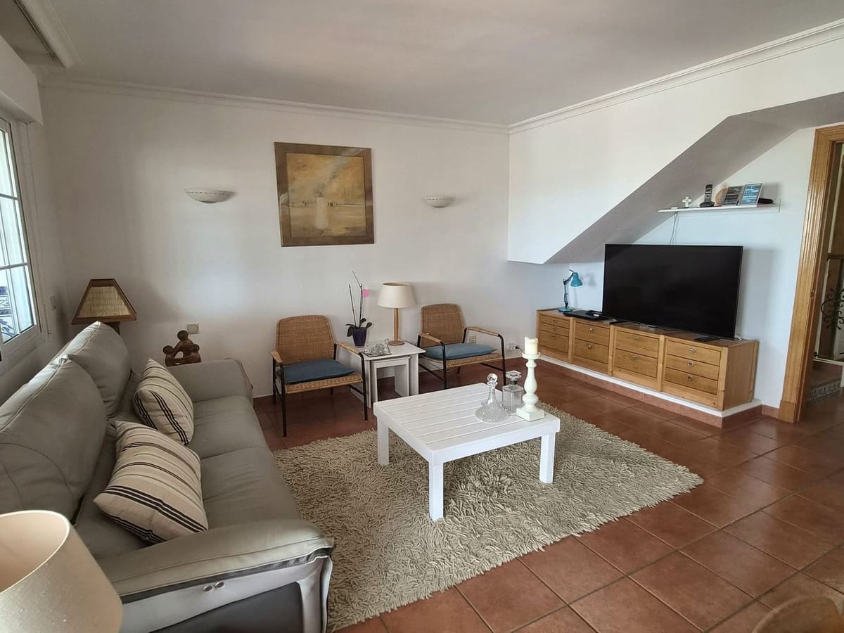 3 bedroom Townhouse for sale in Mijas with pool garage - € 349,500 (Ref: 10032408)