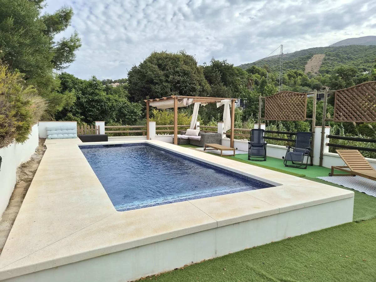 2 slaapkamer Finca/Landhuis te koop in Alhaurin el Grande met zwembad garage - € 369.000 (Ref: 10130167)