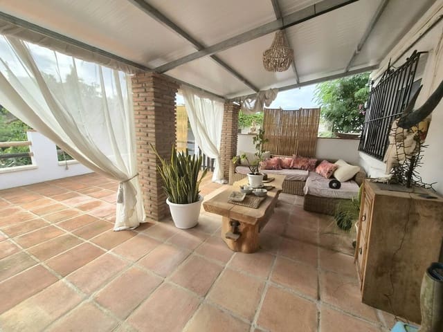 2 slaapkamer Finca/Landhuis te koop in Alhaurín el Grande met zwembad garage - € 369.000 (Ref: 10130167)