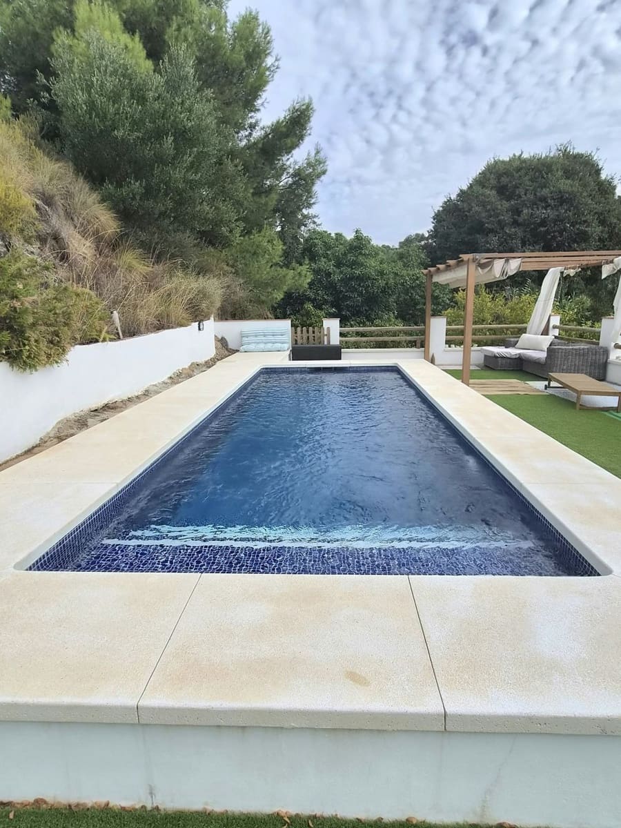 2 slaapkamer Finca/Landhuis te koop in Alhaurin el Grande met zwembad garage - € 369.000 (Ref: 10130167)