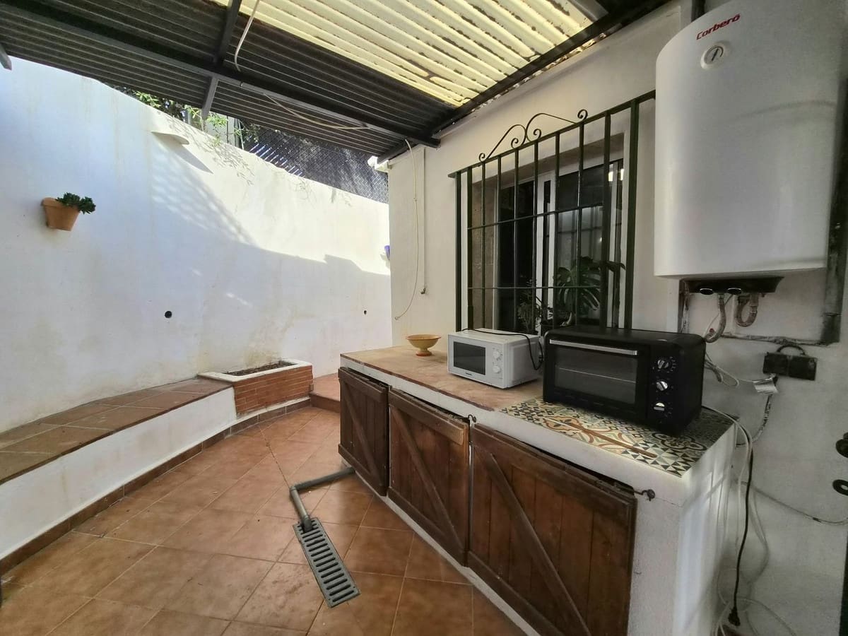 2 soveværelse Finca/Landehus til salg i Estacion de Cartama med swimmingpool garage - € 399.000 (Ref: 10136427)