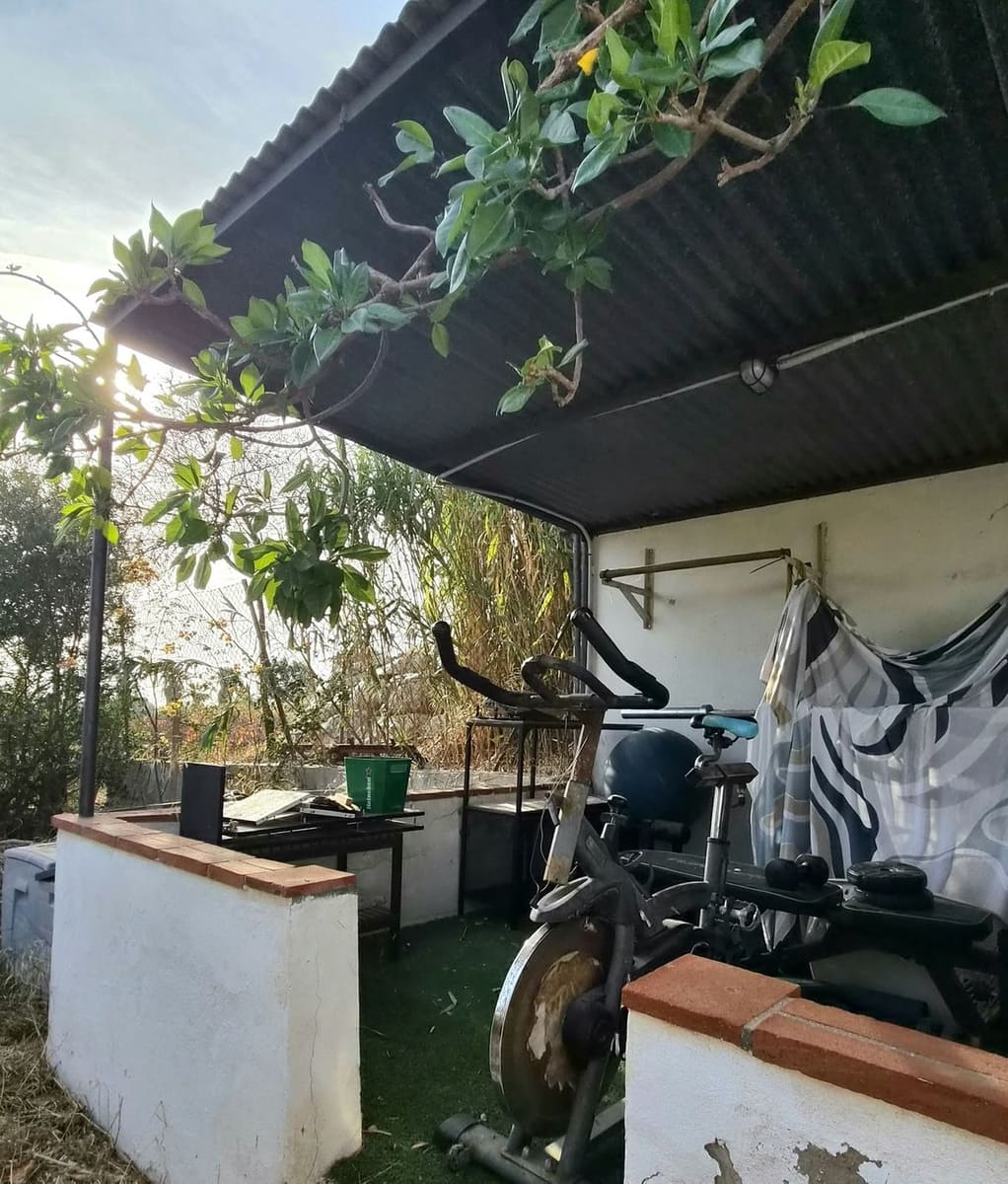 2 soveværelse Finca/Landehus til salg i Estacion de Cartama med swimmingpool garage - € 399.000 (Ref: 10136427)