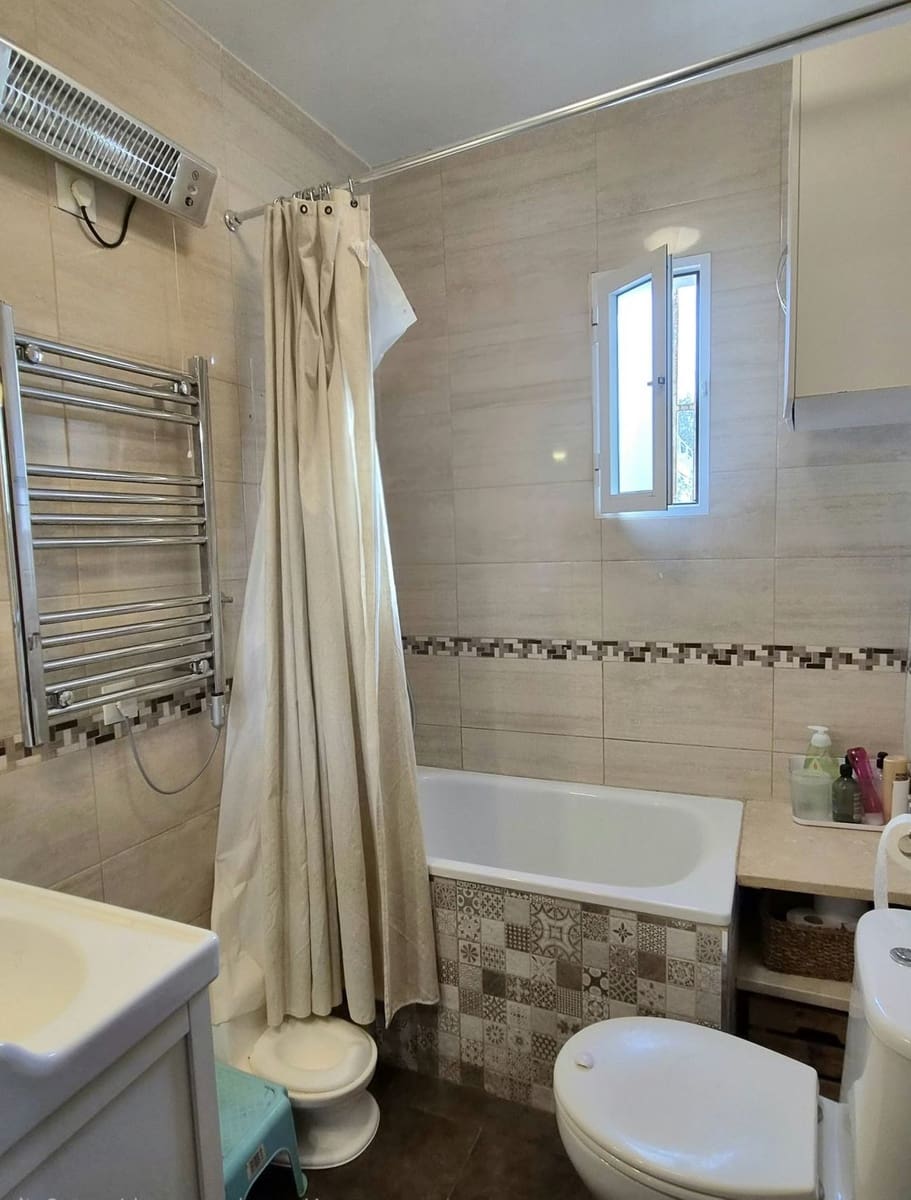 2 bedroom Finca/Country House for sale in Estacion de Cartama with pool garage - € 399,000 (Ref: 10136427)