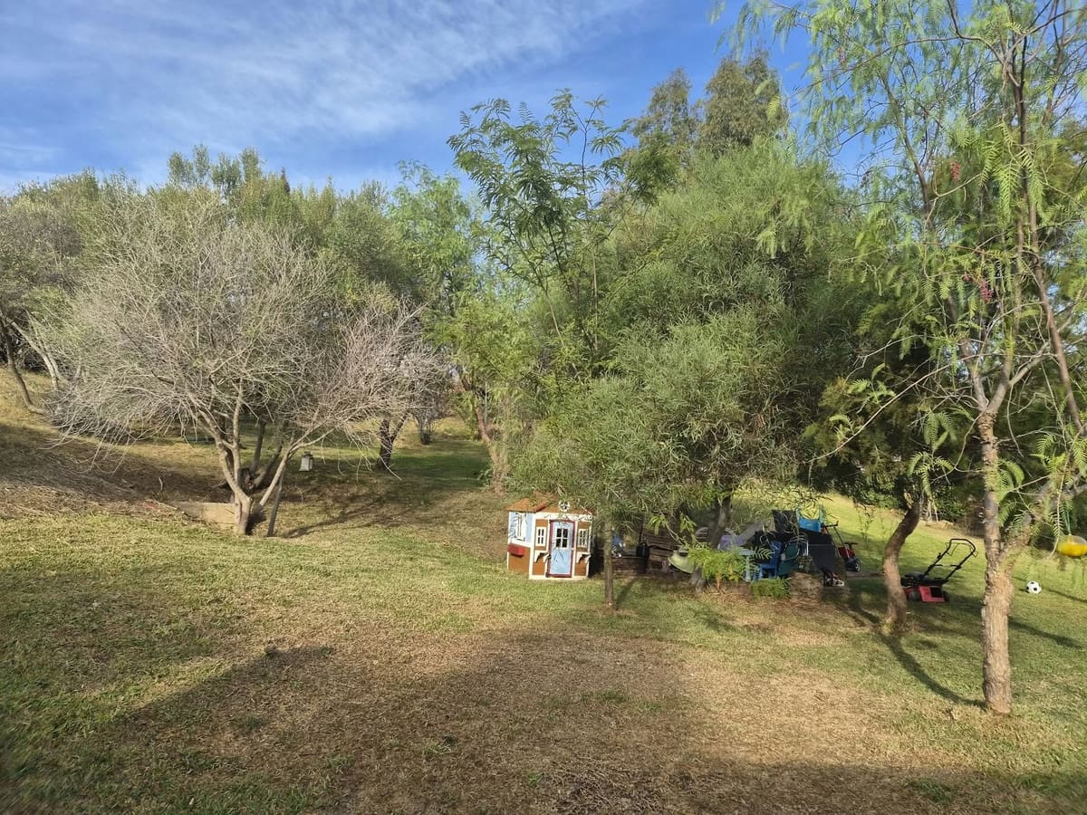 2 bedroom Finca/Country House for sale in Estacion de Cartama with pool garage - € 399,000 (Ref: 10136427)