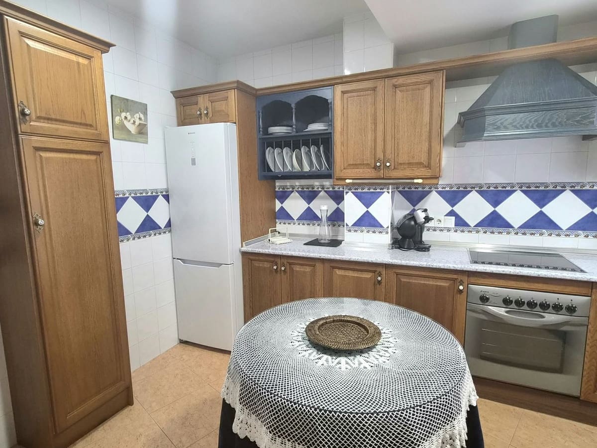 4 soverom Hus til salgs i Alhaurin el Grande med garasje - € 430 000 (Ref: 10150417)