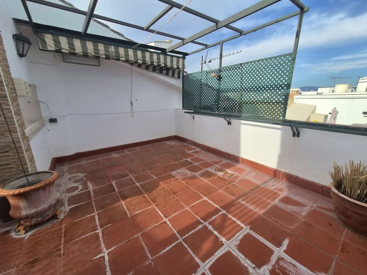 4 soverom Hus til salgs i Alhaurin el Grande med garasje - € 430 000 (Ref: 10150417)