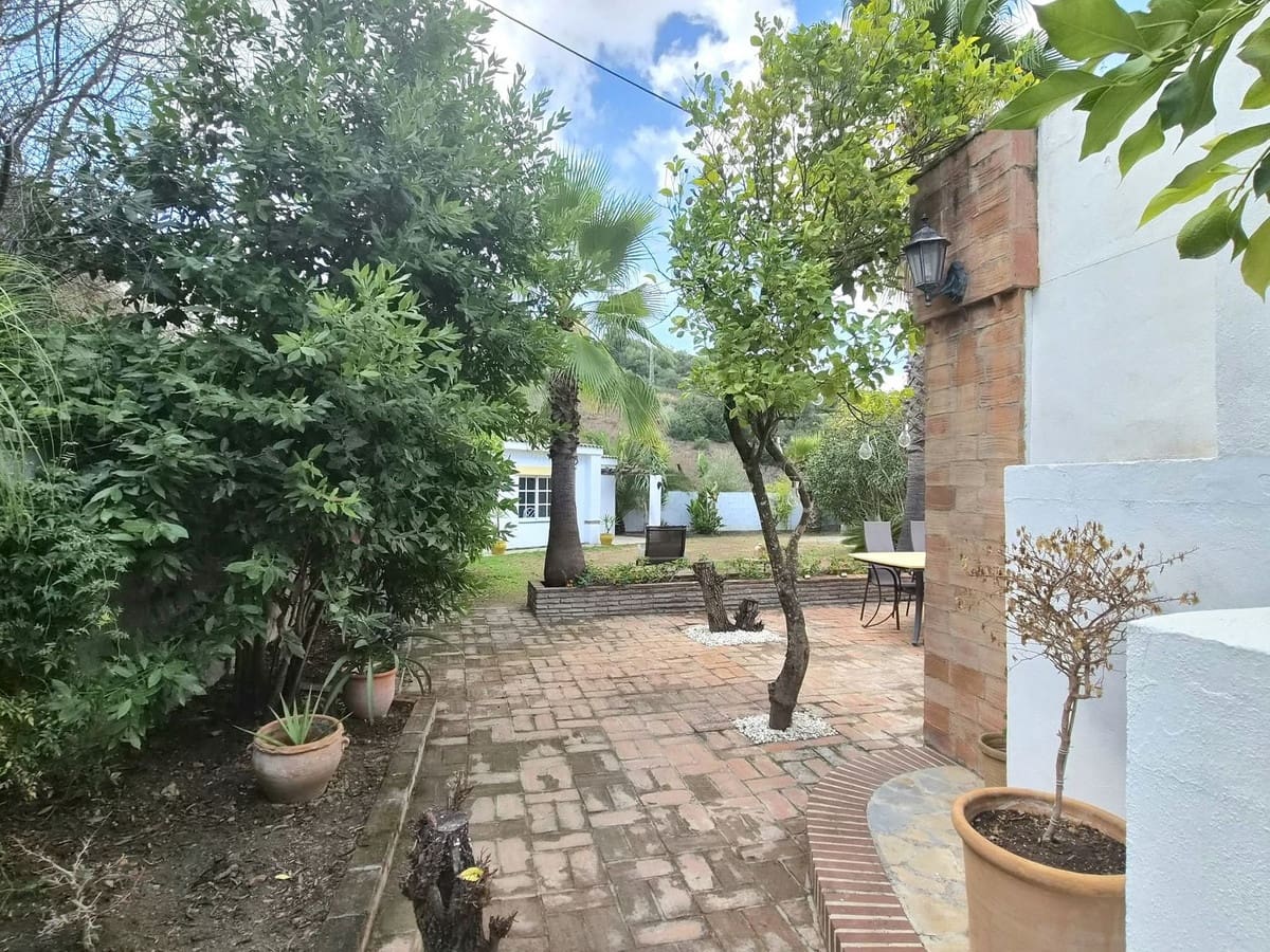 3 sovrum Finca/Hus på landet till salu i Alhaurin el Grande med garage - 319 000 € (Ref: 10160279)