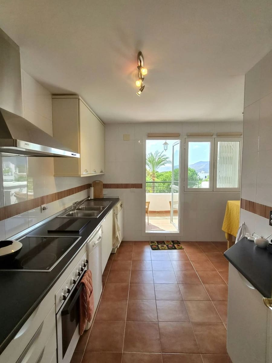 3 bedroom Apartment for sale in Alhaurin Golf with pool garage - € 379,000 (Ref: 10163628)
