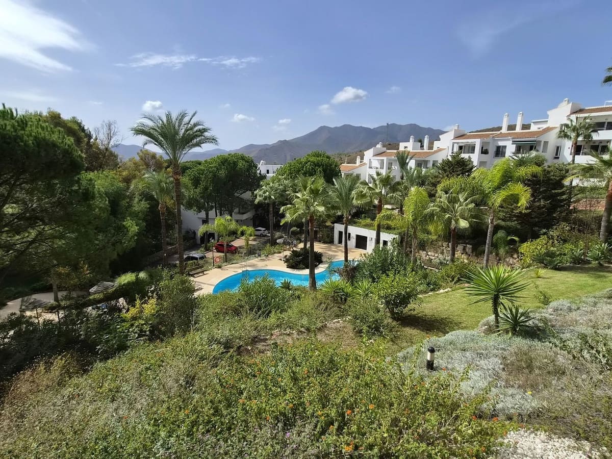 3 bedroom Apartment for sale in Alhaurin Golf with pool garage - € 379,000 (Ref: 10163628)
