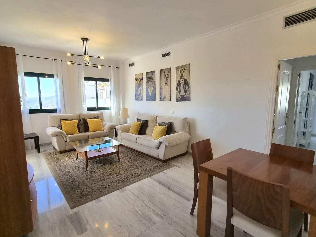 Apartamento de 2 habitaciones en Alhaurín Golf en alquiler con piscina garaje - 1.250 € (Ref: 10169319)