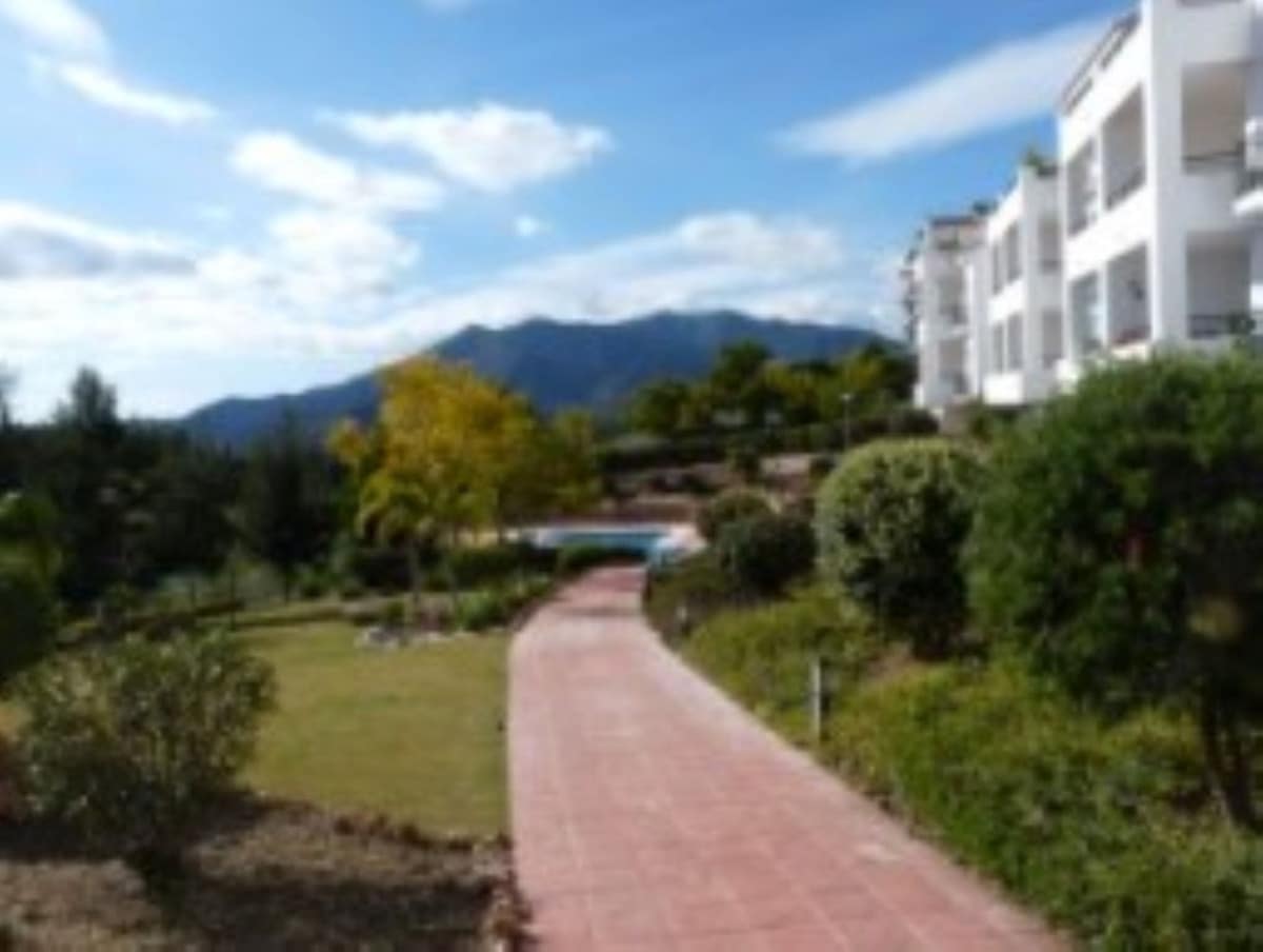 2 bedroom Apartment for holiday rental in Alhaurin Golf with pool garage - € 550 (Ref: 6721309)