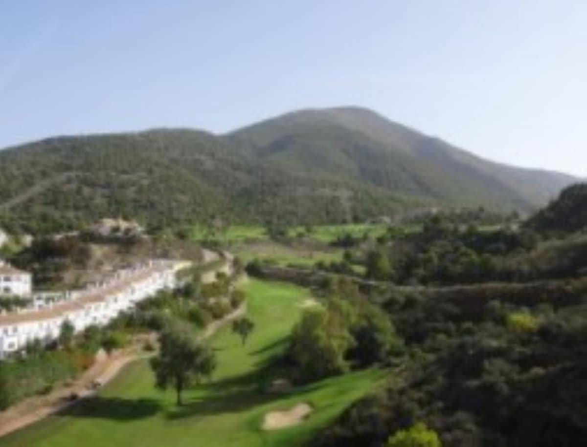 2 bedroom Apartment for holiday rental in Alhaurin Golf with pool garage - € 550 (Ref: 6721309)