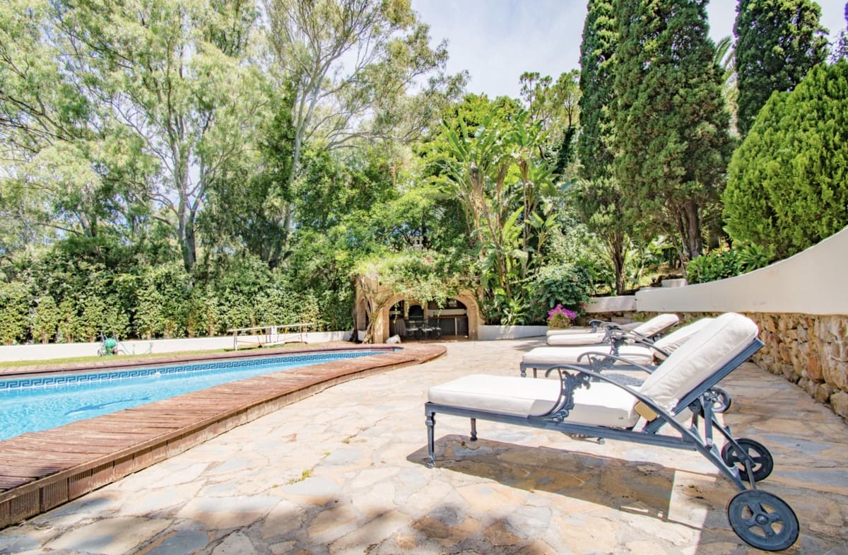 7 slaapkamer Villa te koop in Calahonda met zwembad - € 2.995.000 (Ref: 6754179)