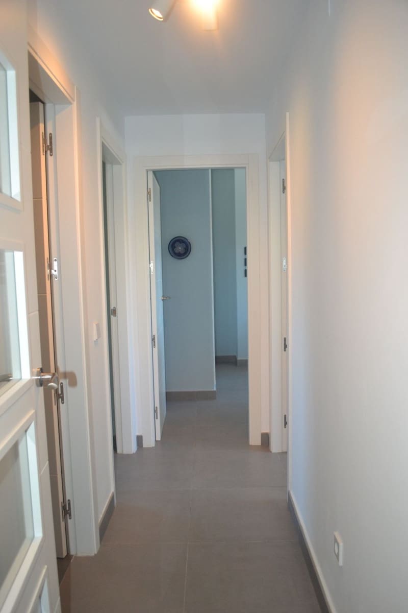 3 slaapkamer Penthouse voor vakantieverhuur in Alhaurin Golf met zwembad garage - € 700 (Ref: 6857702)