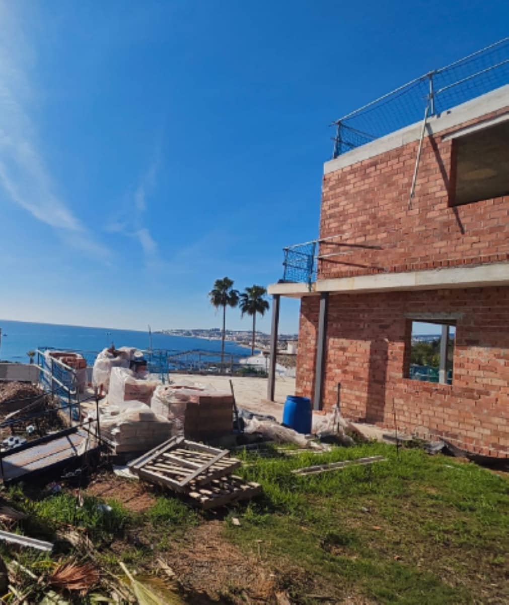 3 soverom Villa til salgs i El Chaparral med svømmebasseng garasje - € 1 990 000 (Ref: 7023663)