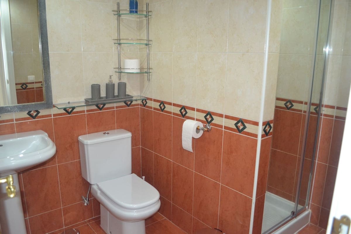 3 quarto Casa em Banda para venda em Alhaurin Golf com piscina garagem - 460 000 € (Ref: 7065601)