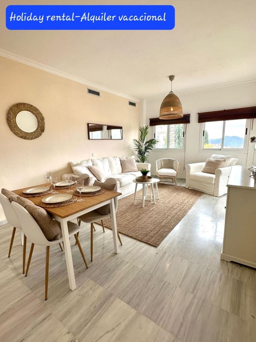 2 bedroom Apartment for holiday rental in Alhaurin Golf with pool garage - € 595 (Ref: 7405509)