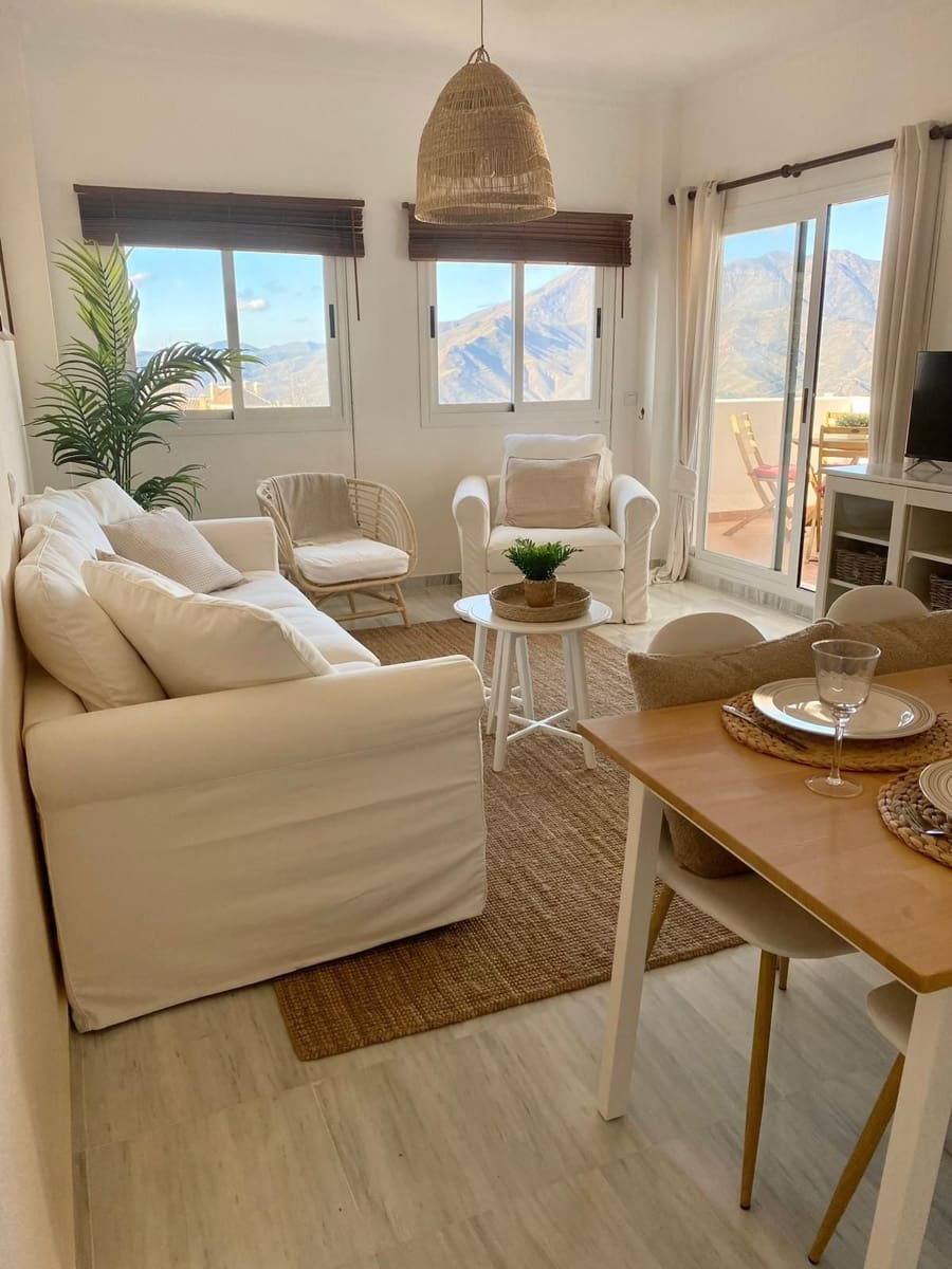 2 Zimmer Ferienapartment in Alhaurin Golf mit Pool Garage - 595 € (Ref: 7405509)