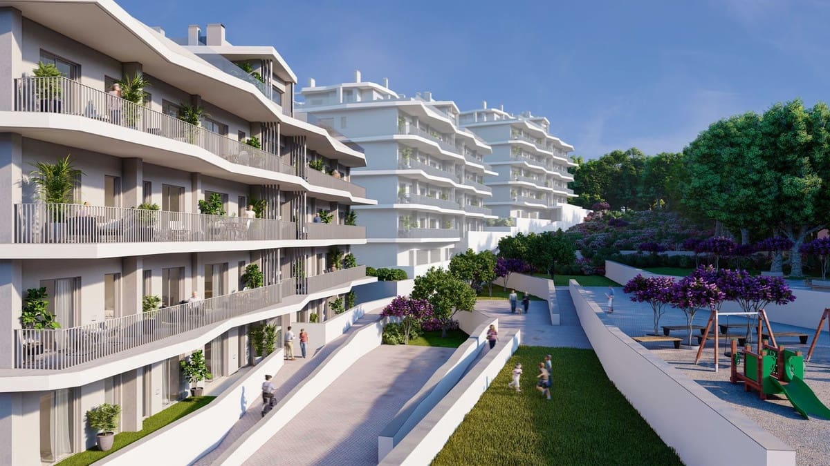 2 bedroom Apartment for sale in Coin with pool garage - € 210,000 (Ref: 7715106)