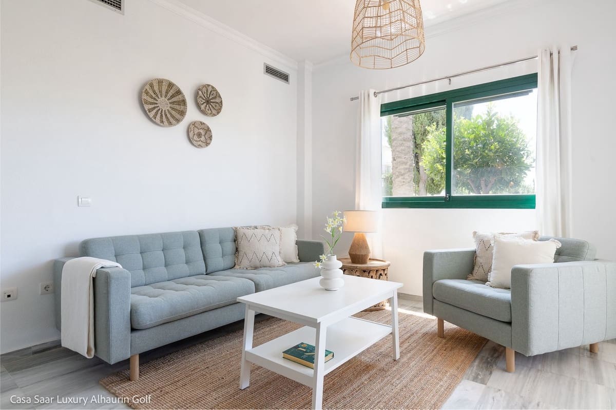 2 Zimmer Ferienapartment in Alhaurin Golf mit Pool Garage - 640 € (Ref: 7749251)