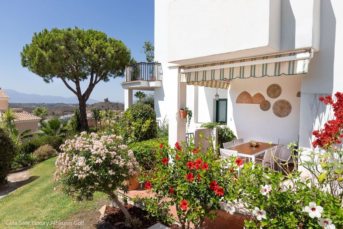 2 Zimmer Ferienapartment in Alhaurin Golf mit Pool Garage - 640 € (Ref: 7749251)