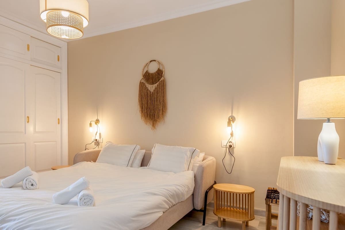 2 bedroom Apartment for holiday rental in Alhaurin Golf with pool garage - € 600 (Ref: 7829602)