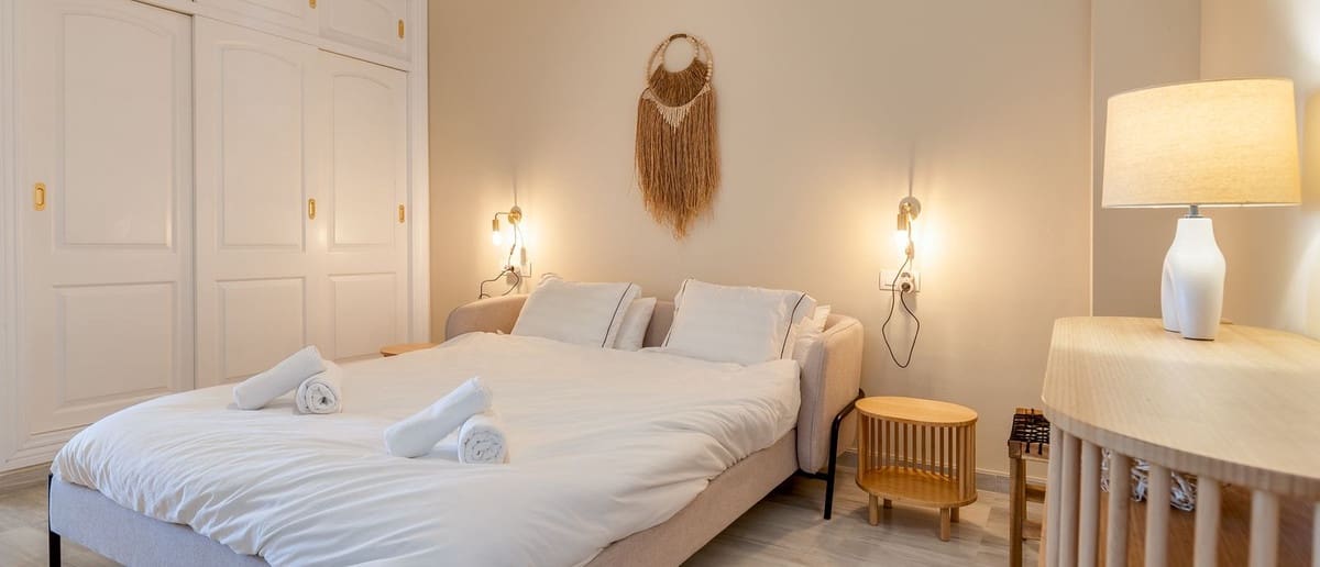 2 bedroom Apartment for holiday rental in Alhaurin Golf with pool garage - € 600 (Ref: 7829602)