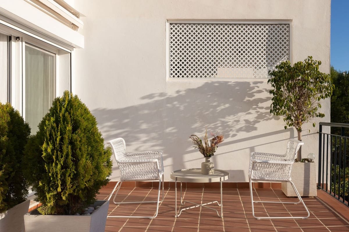 2 bedroom Apartment for holiday rental in Alhaurin Golf with pool garage - € 600 (Ref: 7829602)