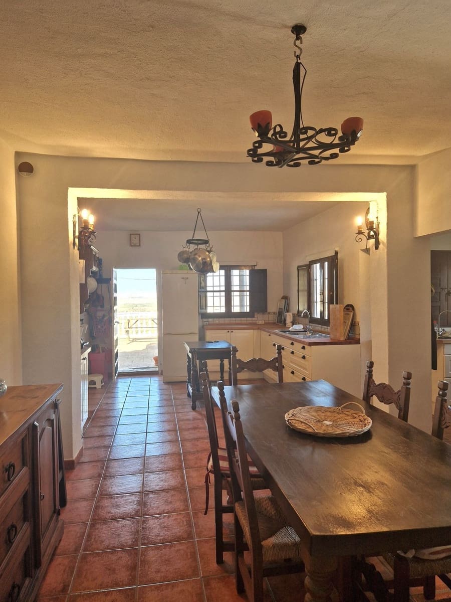 3 soveværelse Finca/Landehus til salg i Pizarra med garage - € 229.000 (Ref: 8349487)