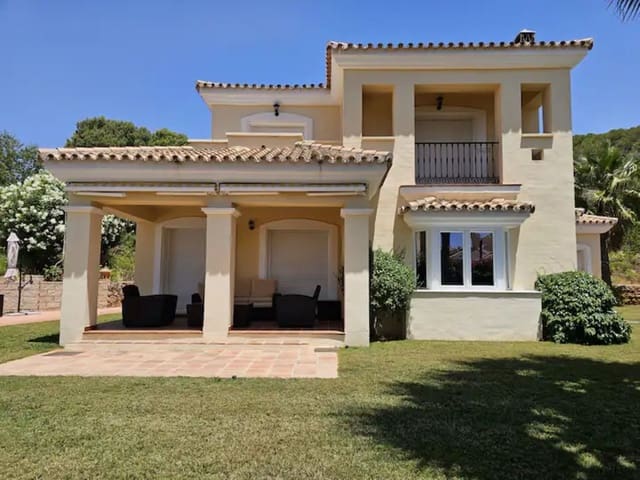 3 sypialnia Willa na kwatery wakacyjne w Alhaurín Golf, Alhaurín el Grande z basenem garażem - 2 275 € (Ref: 8570818)