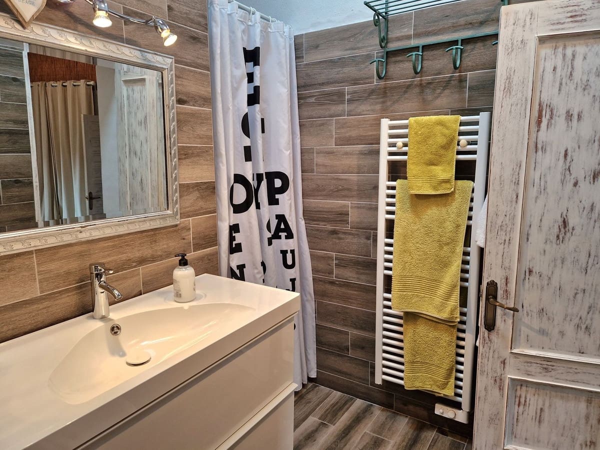 2 quarto Moradia para arrendamento para férias em Alhaurin el Grande com piscina Garagem - 775 € (Ref: 8585452)