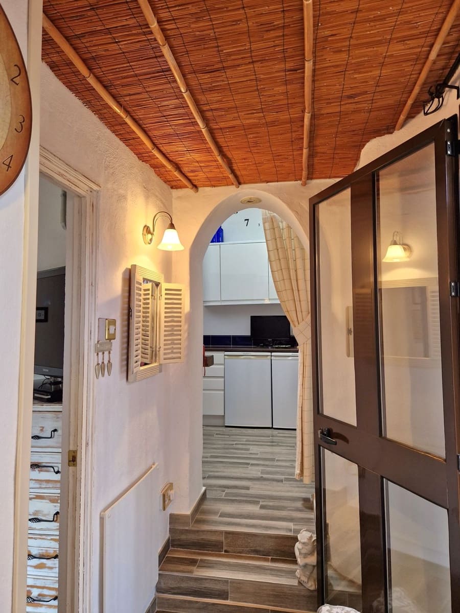 2 bedroom Villa for holiday rental in Alhaurin el Grande with pool garage - € 775 (Ref: 8585452)