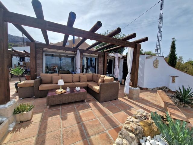 2 sovrum Villa för semesterbostäder i Alhaurín el Grande med pool garage - 775 € (Ref: 8585452)