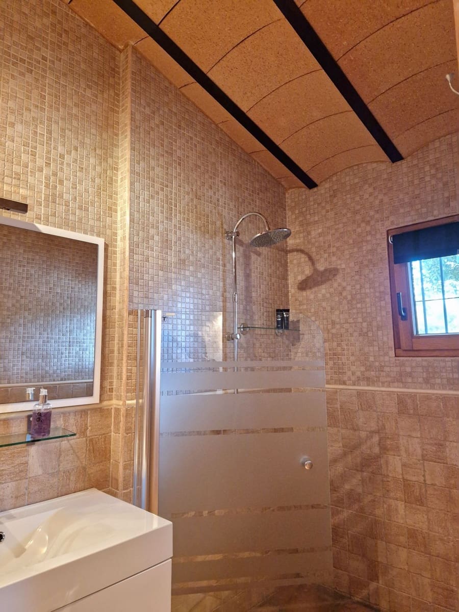 2 soverom Villa til salgs i Alhaurin el Grande med svømmebasseng garasje - € 775 (Ref: 8585452)