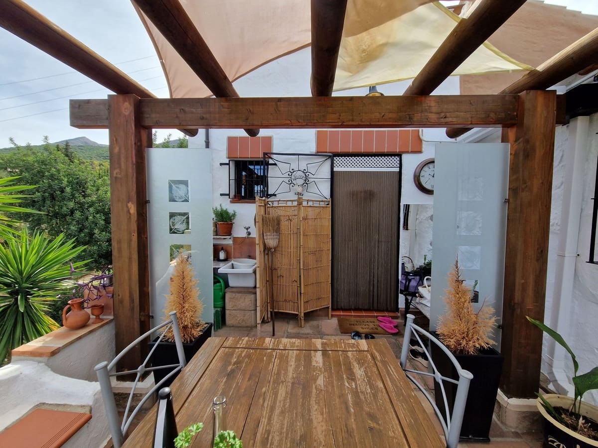 2 soverom Villa til salgs i Alhaurin el Grande med svømmebasseng garasje - € 775 (Ref: 8585452)